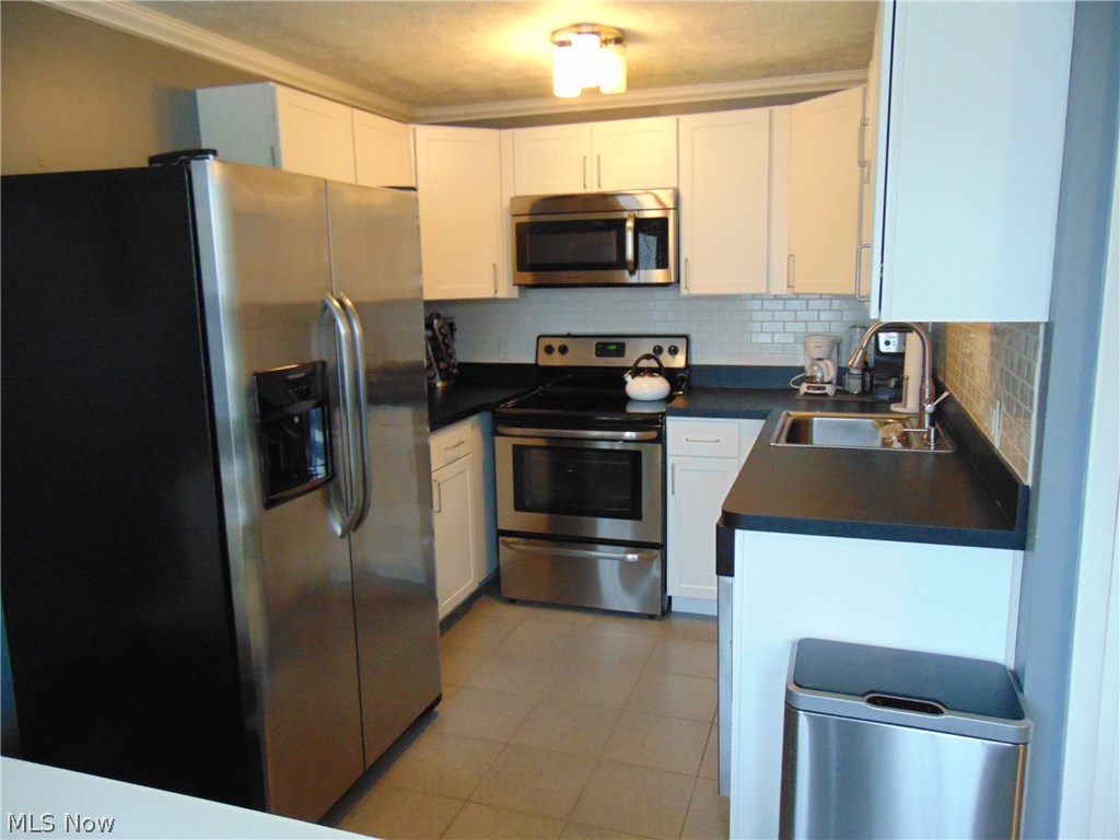 Western Reserve Condo 02 - Residential