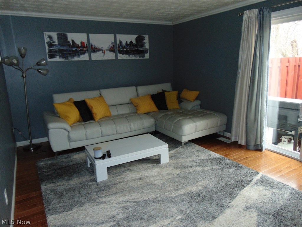 Western Reserve Condo 02 - Residential