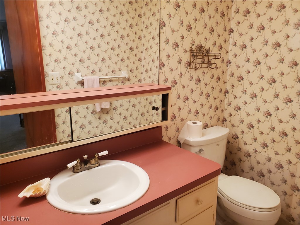 34671 Lake Shore Boulevard, Eastlake, Ohio image 38