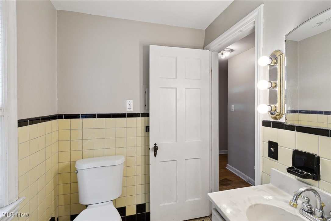 897 Quarry Drive, Cleveland Heights, Ohio image 22