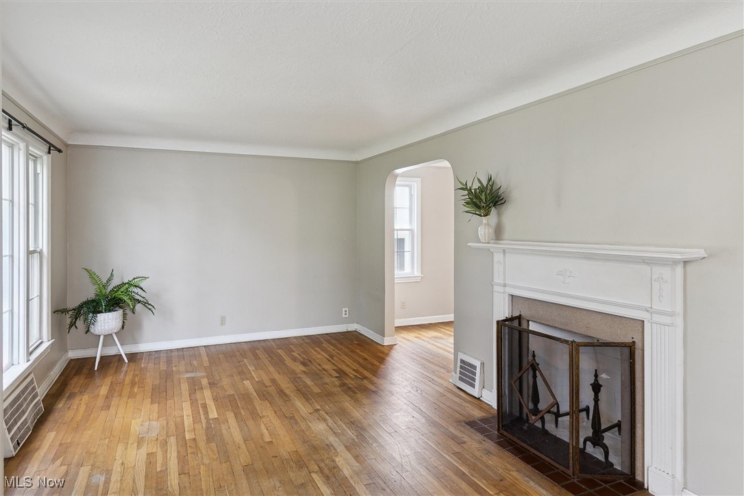 897 Quarry Drive, Cleveland Heights, Ohio image 3