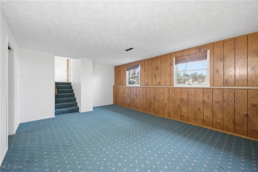 Youngstown Land & Improv - Residential