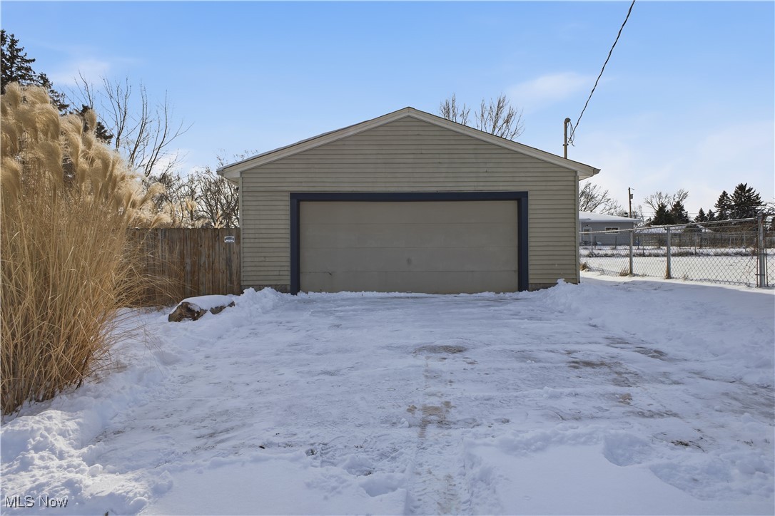 Youngstown Land & Improv - Residential