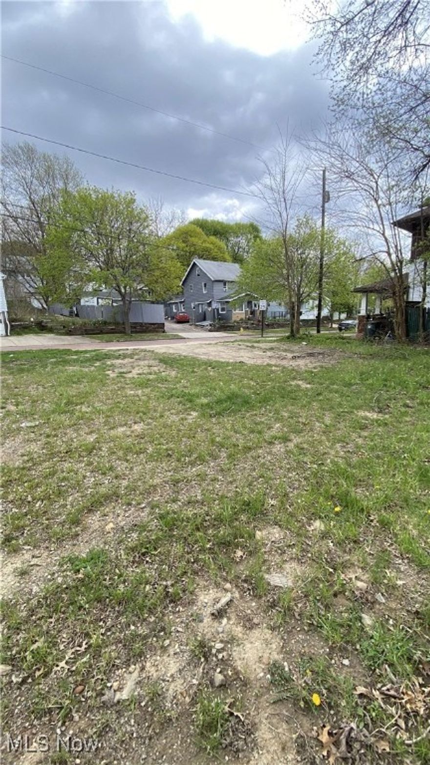 Please refer to the City of Akron, Summit County and State of Ohio for building requirements, conditions and expectations. This corner lot is minutes from the newly designated East End of Akron near Goodyear's HQ, downtown Akron, convenient to the University of Akron and I-76.