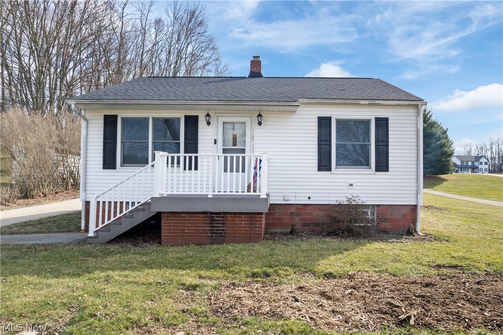 Photo of 1170 Smith Kramer Street NE, Hartville, OH 44632 (MLS # 5191659)
