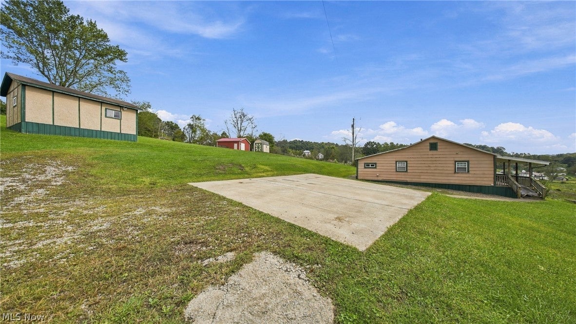 6592 Pullman Road