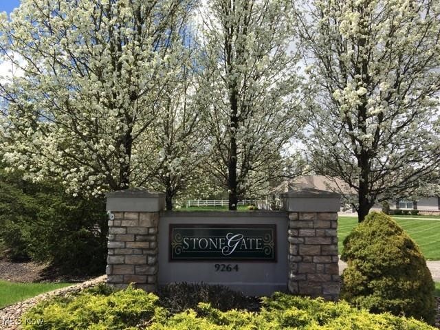 9264 Sharrott Road #1002, Poland, Ohio image 9