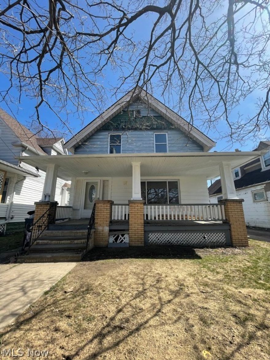 Investor Opportunity on the West Side of Cleveland!  3 bed, 1 bath Cape Cod.  Property will be unoccupied at time of transfer.  Market rent is $900/month.  Newer roof and newer vinyl windows.  Property needs renovation.  Cash offers only!