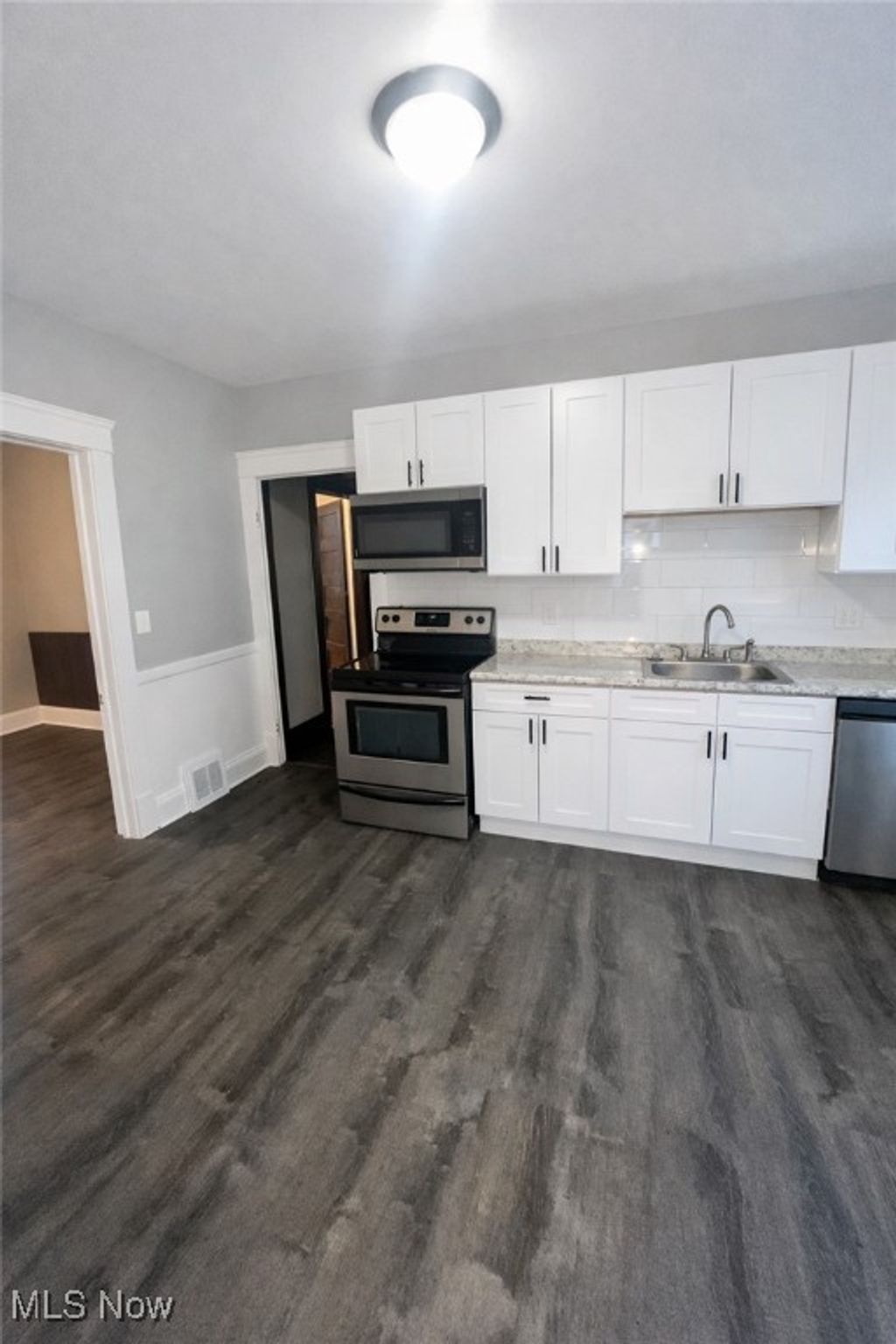 Photo of 4415 Pearse Avenue, Newburgh Heights, OH 44105 (MLS # 5178022)