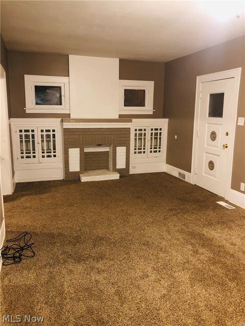 Tiny photo for 571 East Avenue, Akron, OH 44320 (MLS # 5239175)