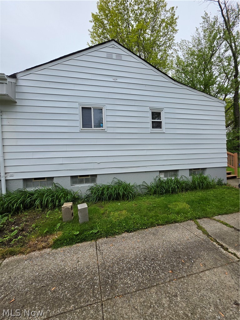 1925 Ridgehill Road