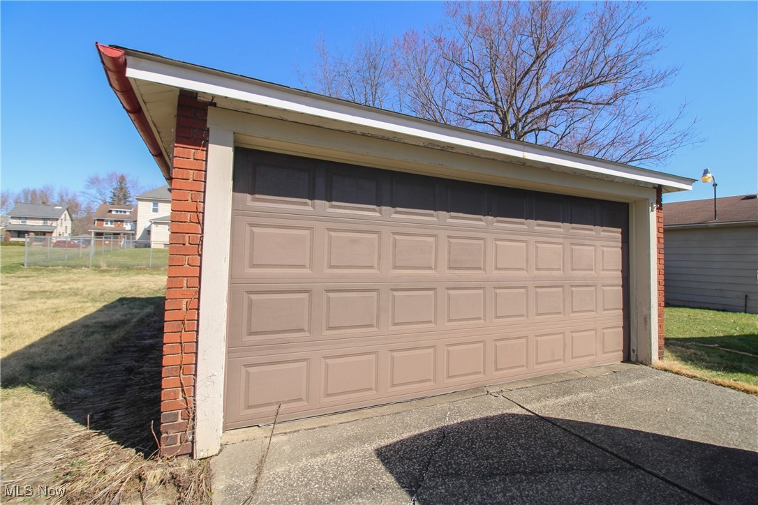 1350 E Florida Avenue, Youngstown, Ohio image 28