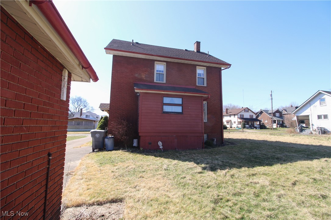 1350 E Florida Avenue, Youngstown, Ohio image 3