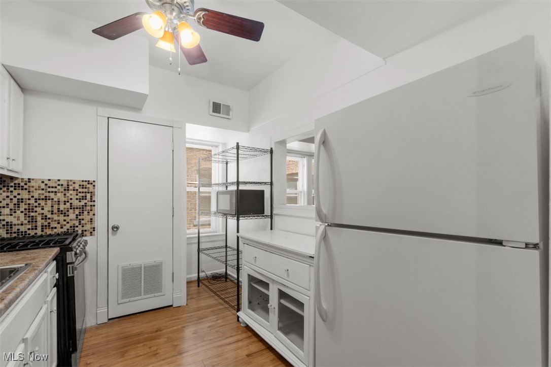 2759 Hampshire Road Condo - Residential