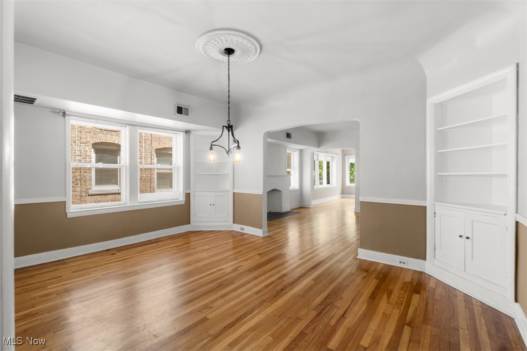 2759 Hampshire Road Condo - Residential