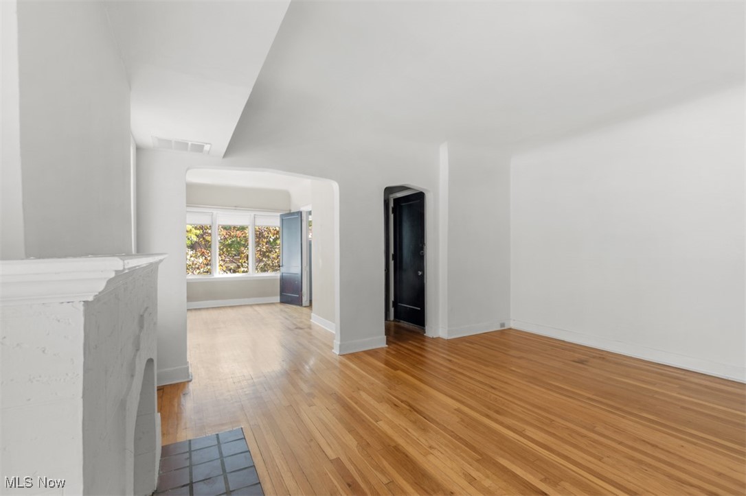 2759 Hampshire Road Condo - Residential