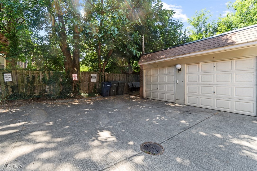 2759 Hampshire Road Condo - Residential