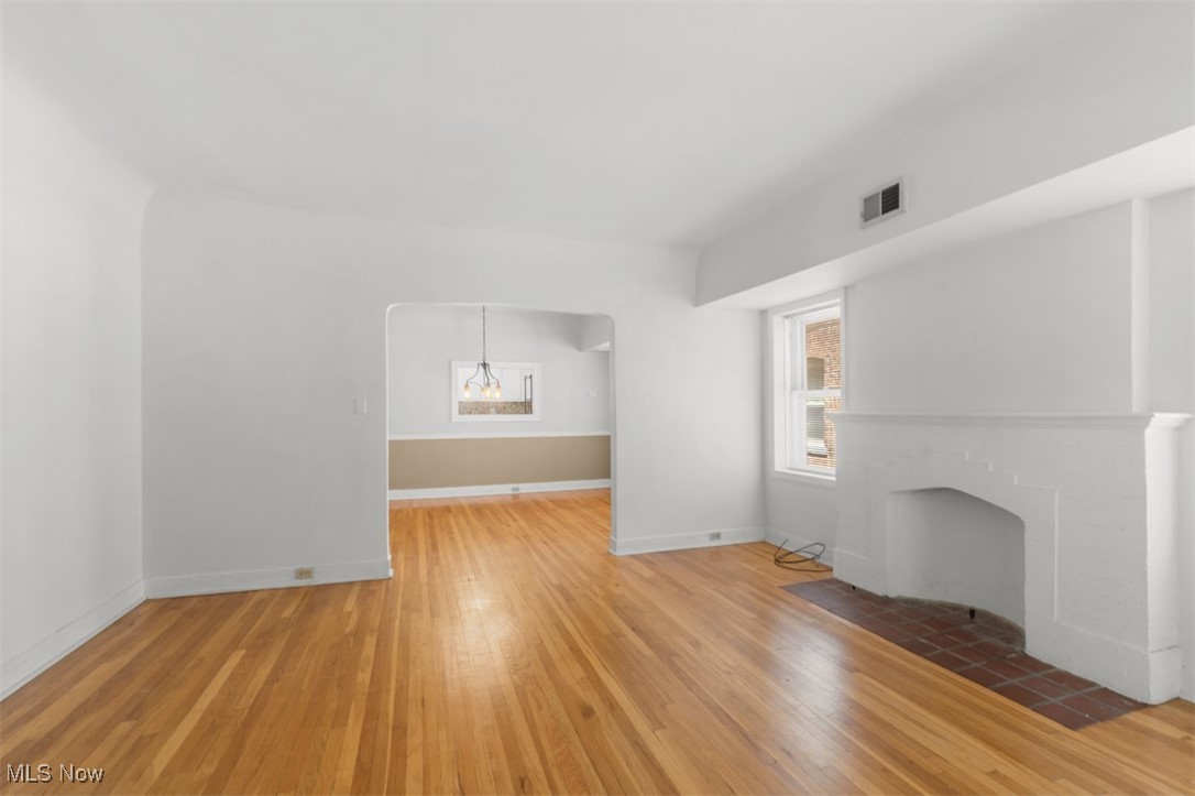 2759 Hampshire Road Condo - Residential