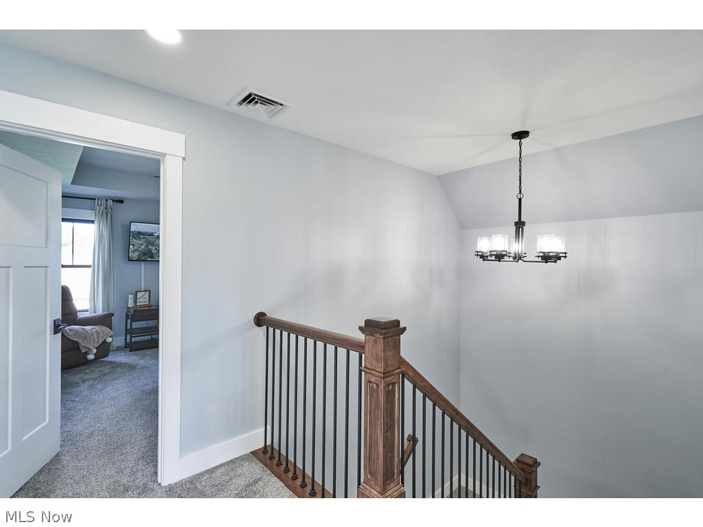 Country Knoll Estate - Residential