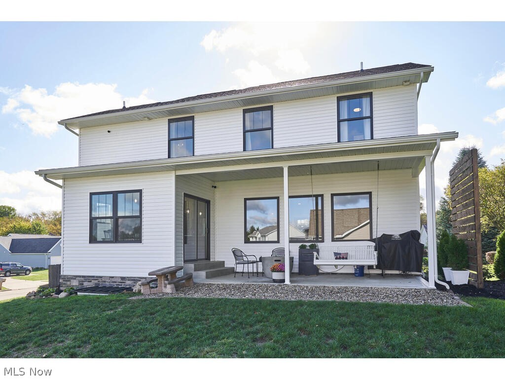 Country Knoll Estate - Residential