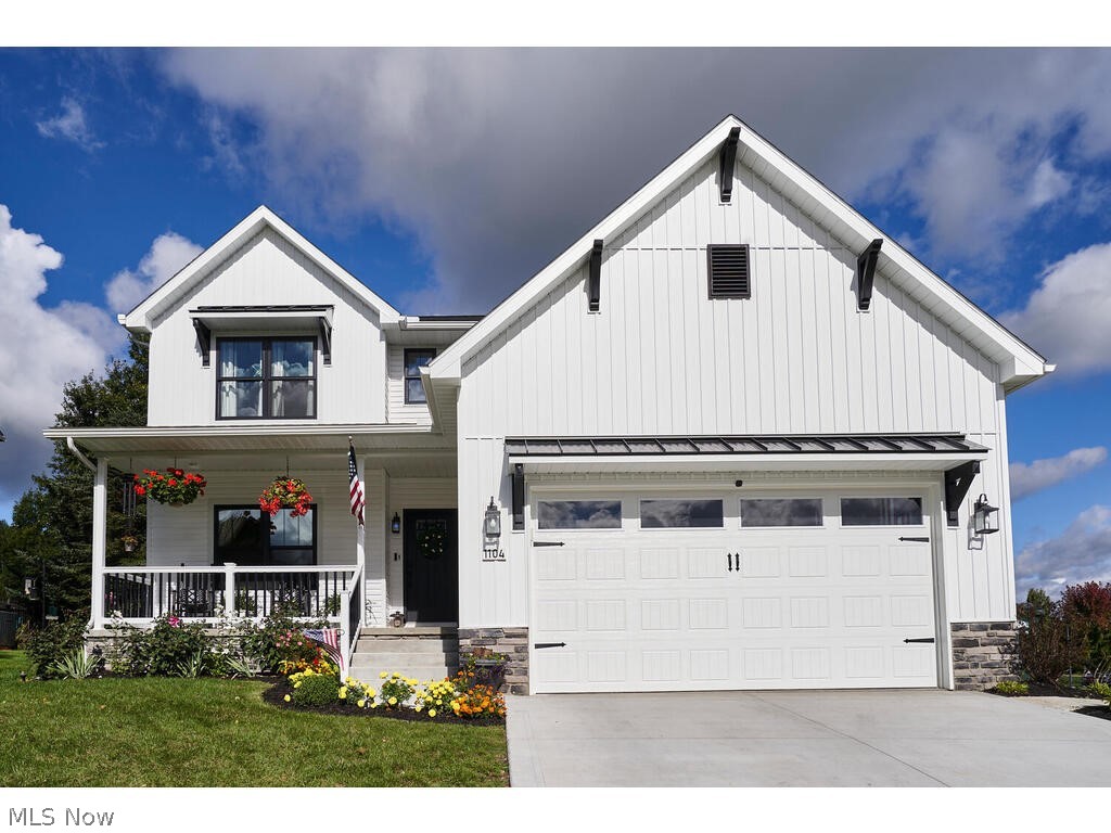 Country Knoll Estate - Residential