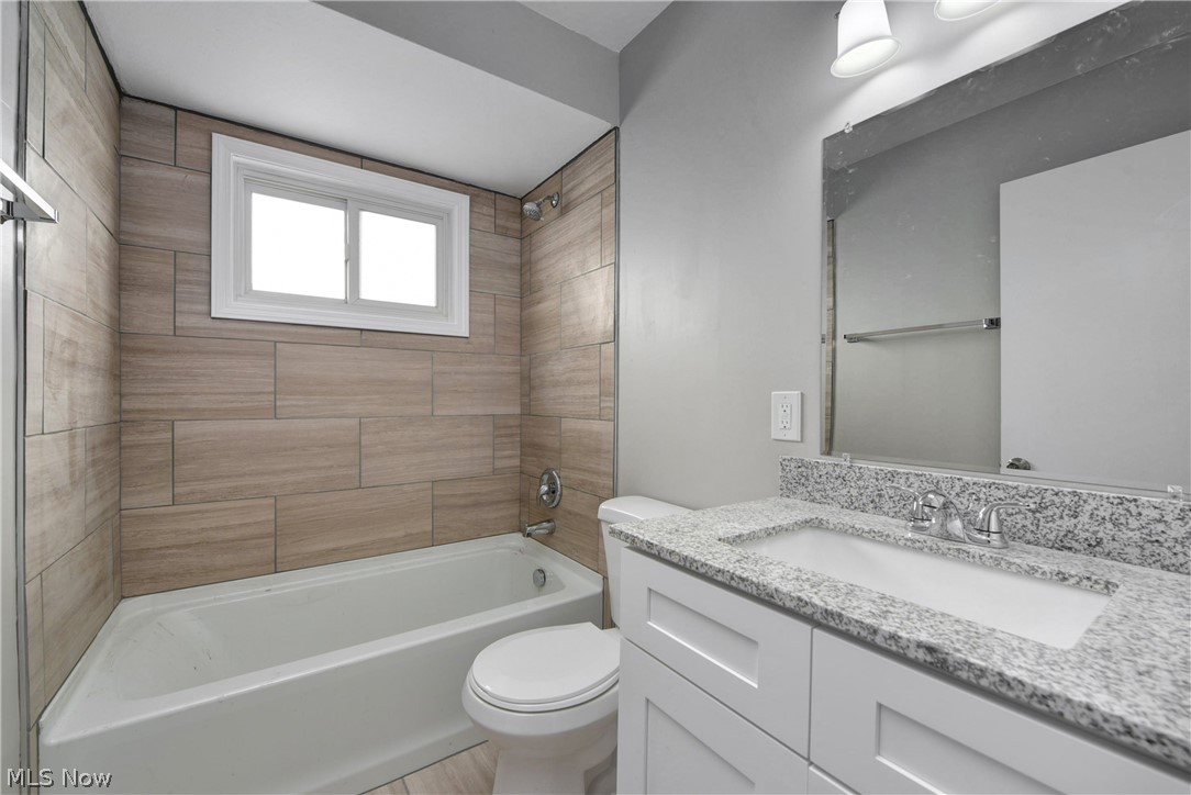 Brooklawn Mdws 02 - Residential