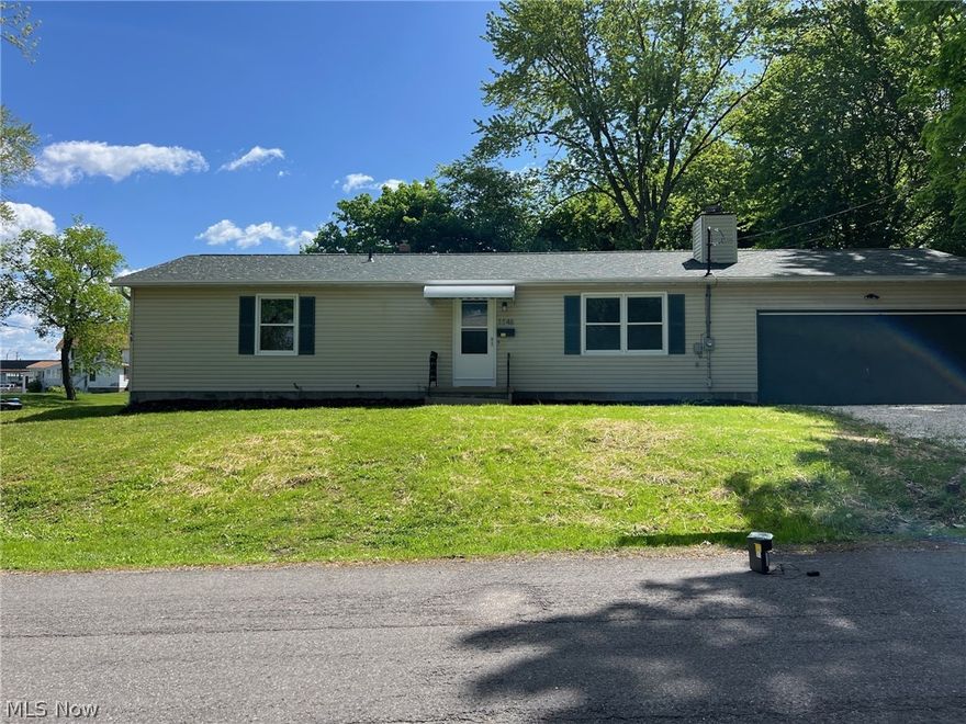 Ranch home in Kent has been updated in 2024 with New kitchen cabinets, New microwave and dishwasher, New granite countertops,
New carpet, New plank flooring, New plumbing fixtures and toilet, New A/C unit, New roof. New laundry tub. Water heater and furnace are only a couple of years old and in like-new condition. Duct work and windows have been cleaned and house has been power-washed. All you need to do is move in!
