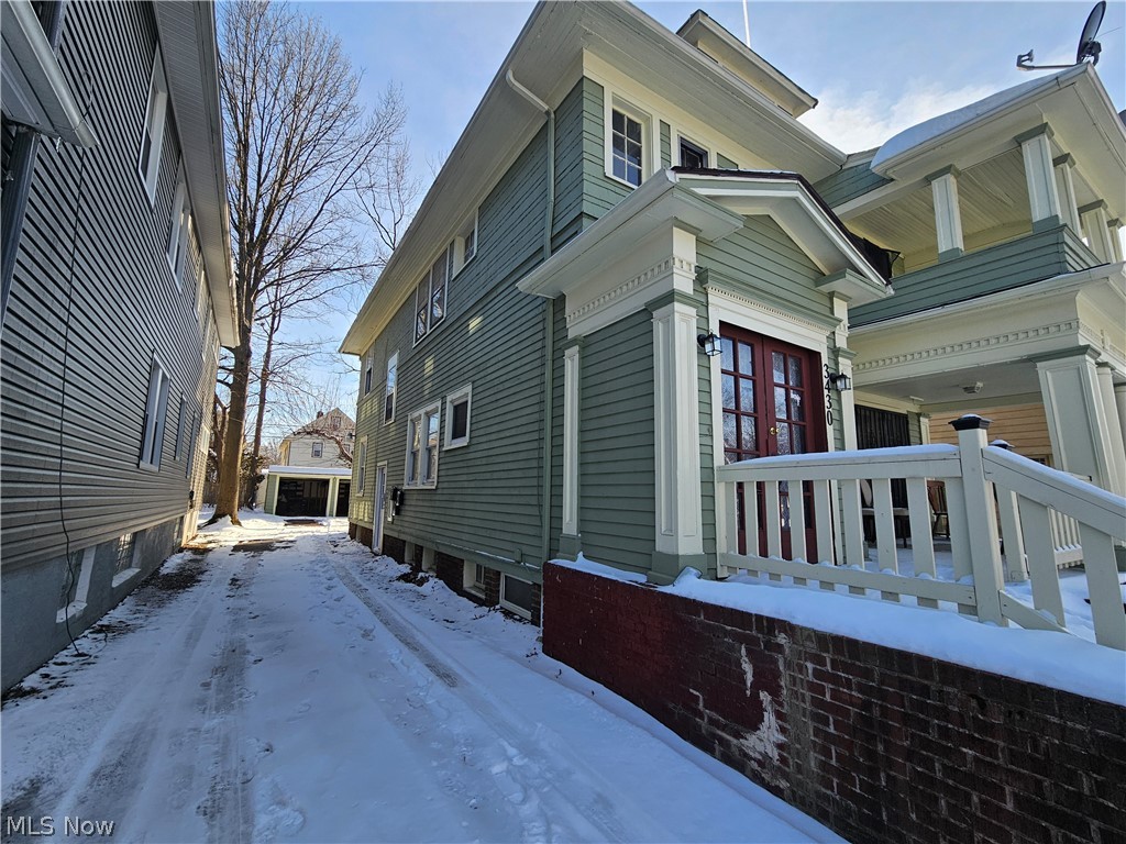 Minor Heights Land Companys - Residential Income