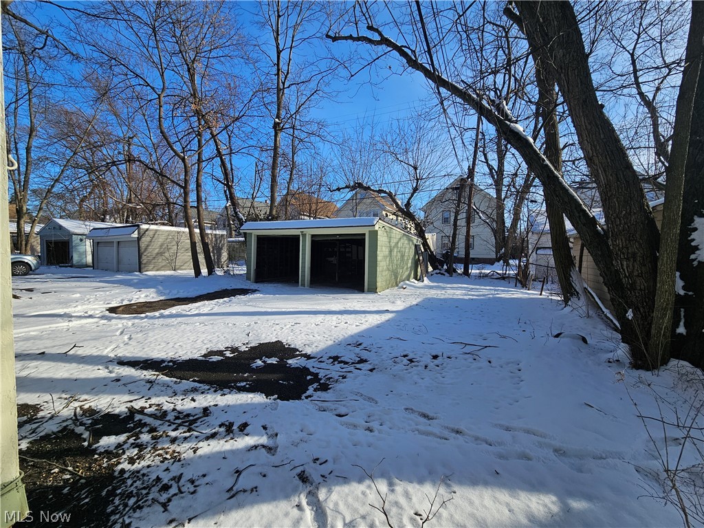 Minor Heights Land Companys - Residential Income