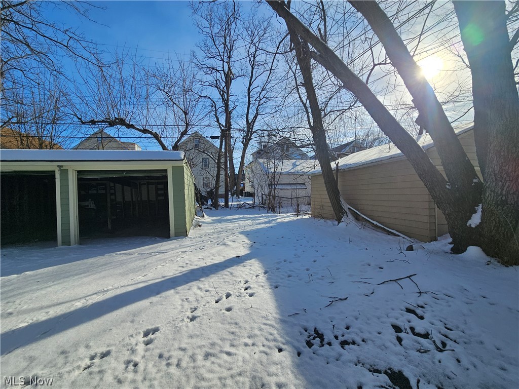 Minor Heights Land Companys - Residential Income