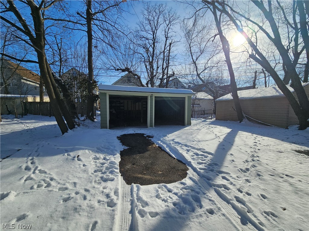 Minor Heights Land Companys - Residential Income