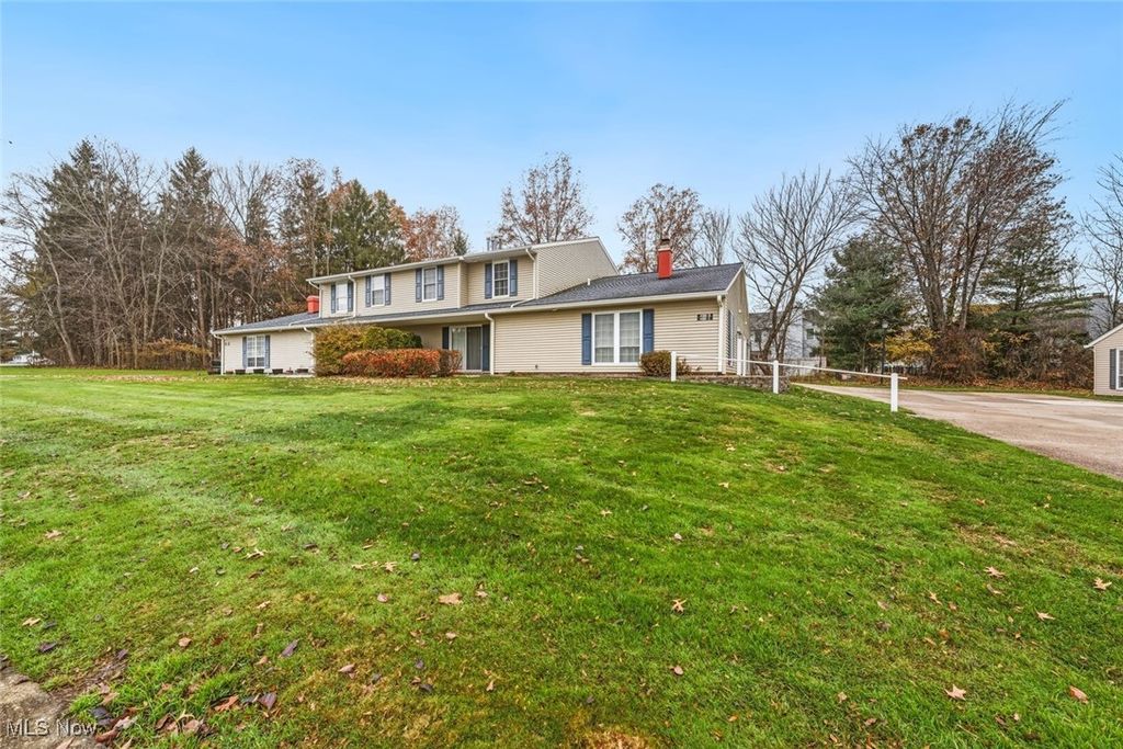 Photo of 4916 Friar Road #B, Stow, OH 44224 (MLS # 5174317)