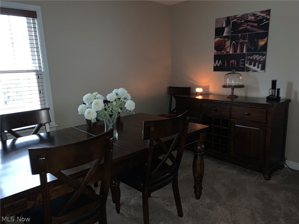 Lyndhurst Manor - Residential Lease