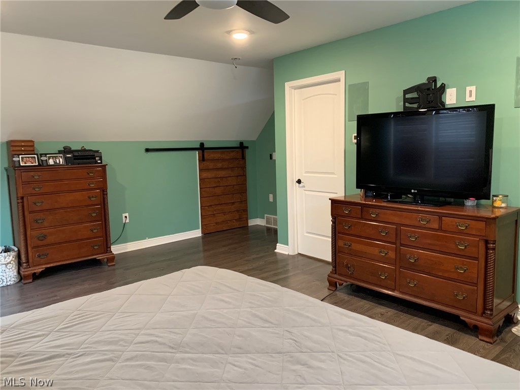 Lyndhurst Manor - Residential Lease