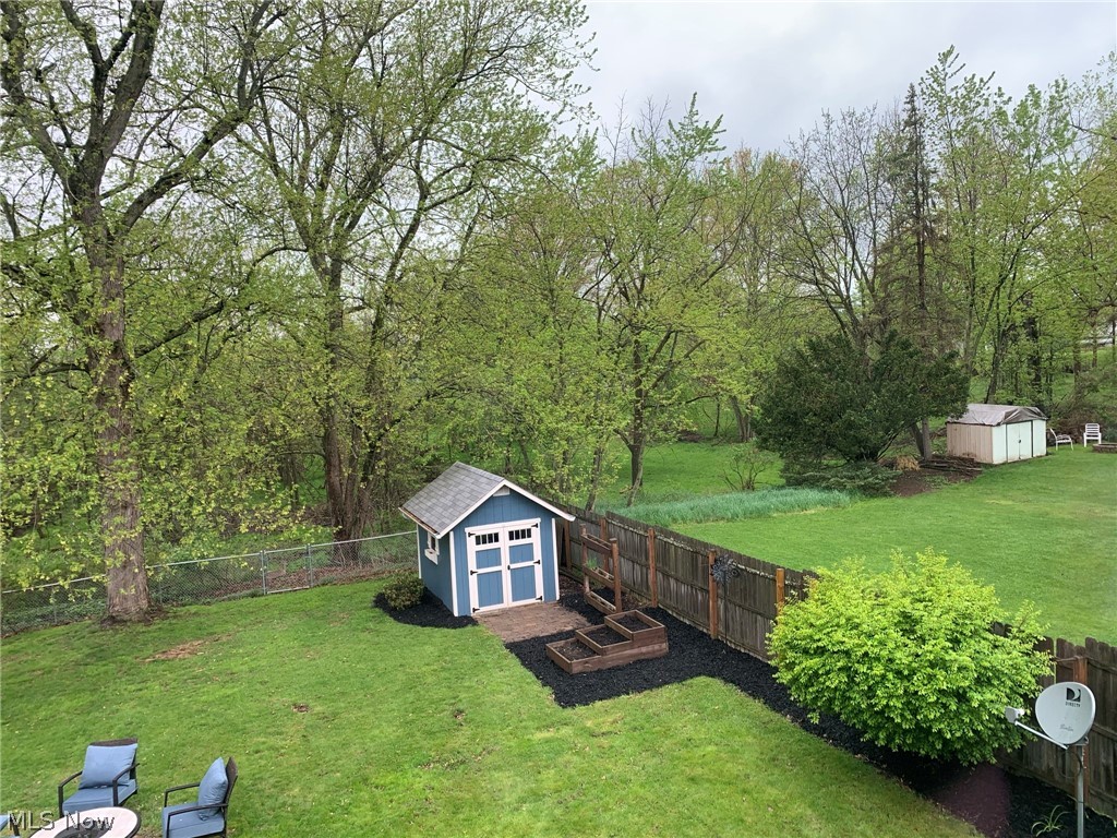 Lyndhurst Manor - Residential Lease