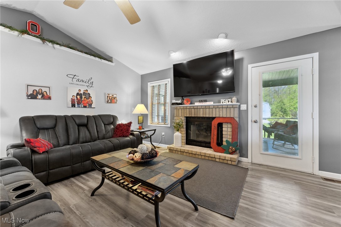 2788 Vinton Woods Drive, Wooster, Ohio image 6