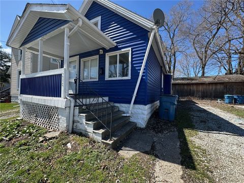 2024 Lexington Avenue, Lorain, OH 44052 - MLS#: 5030786