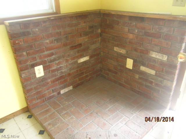 Still & Pikes Add - Residential