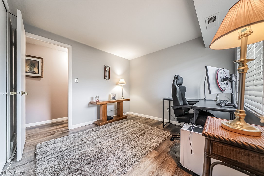 Sunrise Cove Condo 04 - Residential