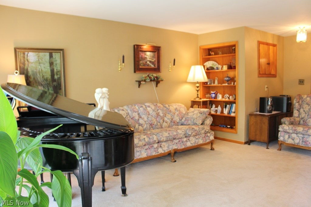 Stow Acres - Residential