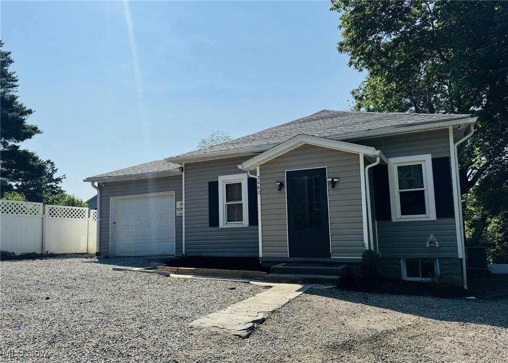 This adorable 3-bedroom, 1-bath ranch is the perfect blend of comfort, convenience, and peace of mind — all on one floor! Whether you’re a first-time buyer, downsizing, or just looking for a low-maintenance home in a great location, this one checks all the boxes ?
Major updates already done for you: Brand NEW roof, Brand NEW furnace, AC, and hot water tank. Main floor laundry – no stairs, no hassle! Spacious backyard – perfect for entertaining, pets, or simply relaxing. Located in the Maysville Local School District, this one won’t last long. Move right in and start making memories!
