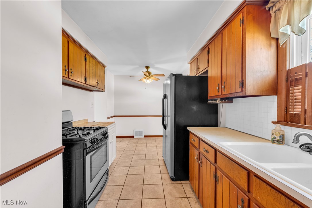 13601 Eastwood Boulevard, Garfield Heights, Ohio image 13