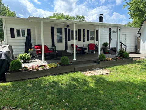 Homes For Sale - 220 Greenbriar Street #73<br/> Lorain County, Elyria, OH 44035