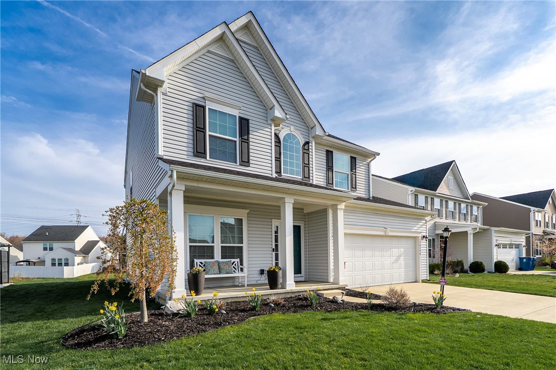 36598 Stockport Mill Drive, North Ridgeville, Ohio image 2