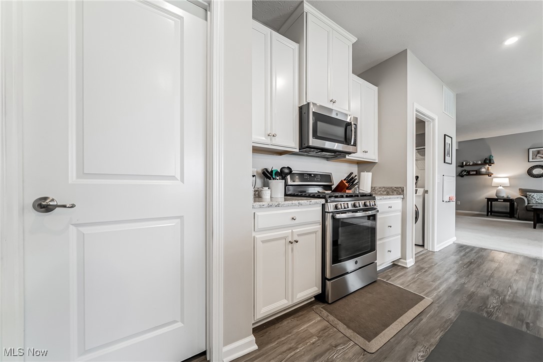 36598 Stockport Mill Drive, North Ridgeville, Ohio image 12