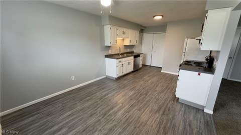Tiny photo for 229 Brunswick Drive, Elyria, OH 44035 (MLS # 5221657)