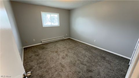 Tiny photo for 229 Brunswick Drive, Elyria, OH 44035 (MLS # 5221657)