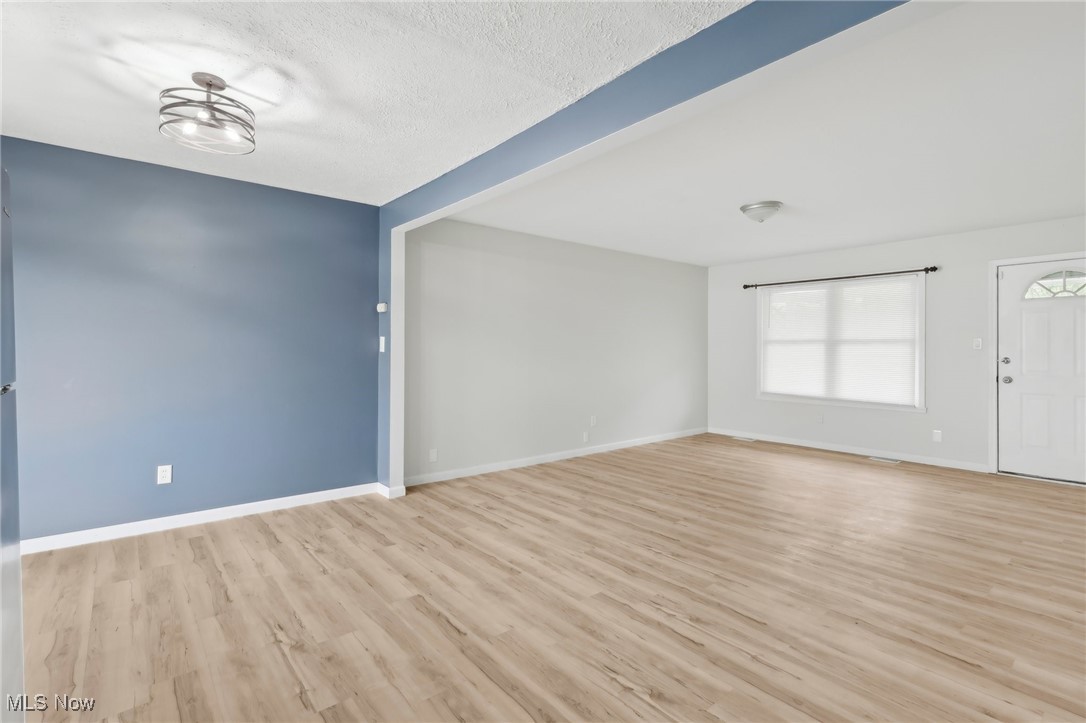 3568 Elmhurst Court, Kent, Ohio image 12