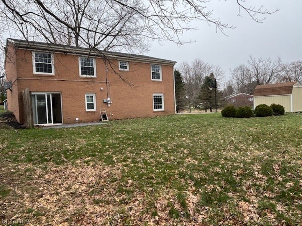 Photo of 1378 Devon Drive NW, North Canton, OH 44720 (MLS # 5195659)