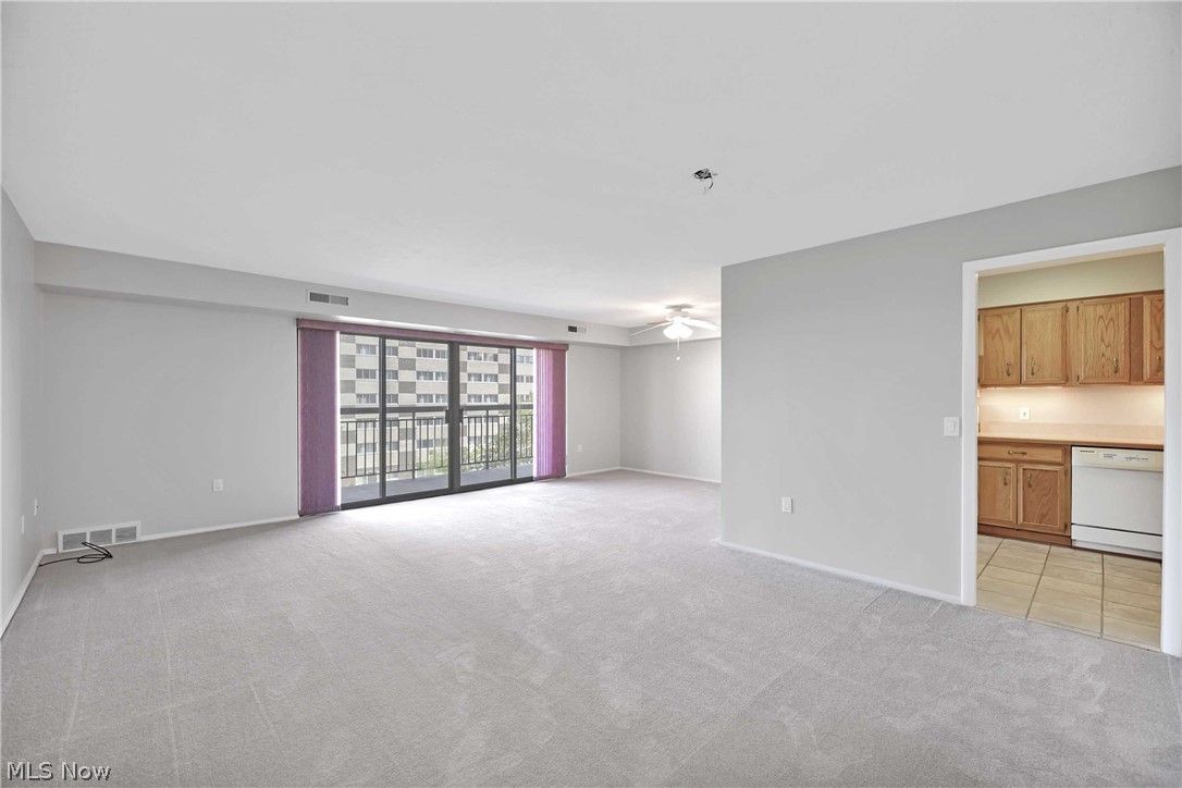 Meridian Condo - Residential